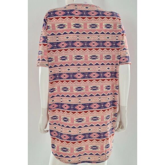 LULAROE Pink Aztec Print Sz XS Stretchy Oversized High Low IRMA Shirt NEW NWT - Picture 2 of 3